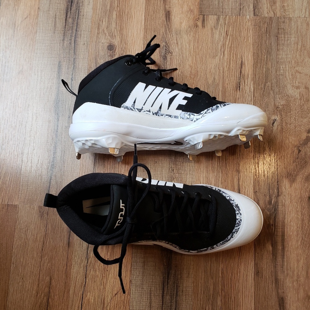 Nike Baseball Cleats